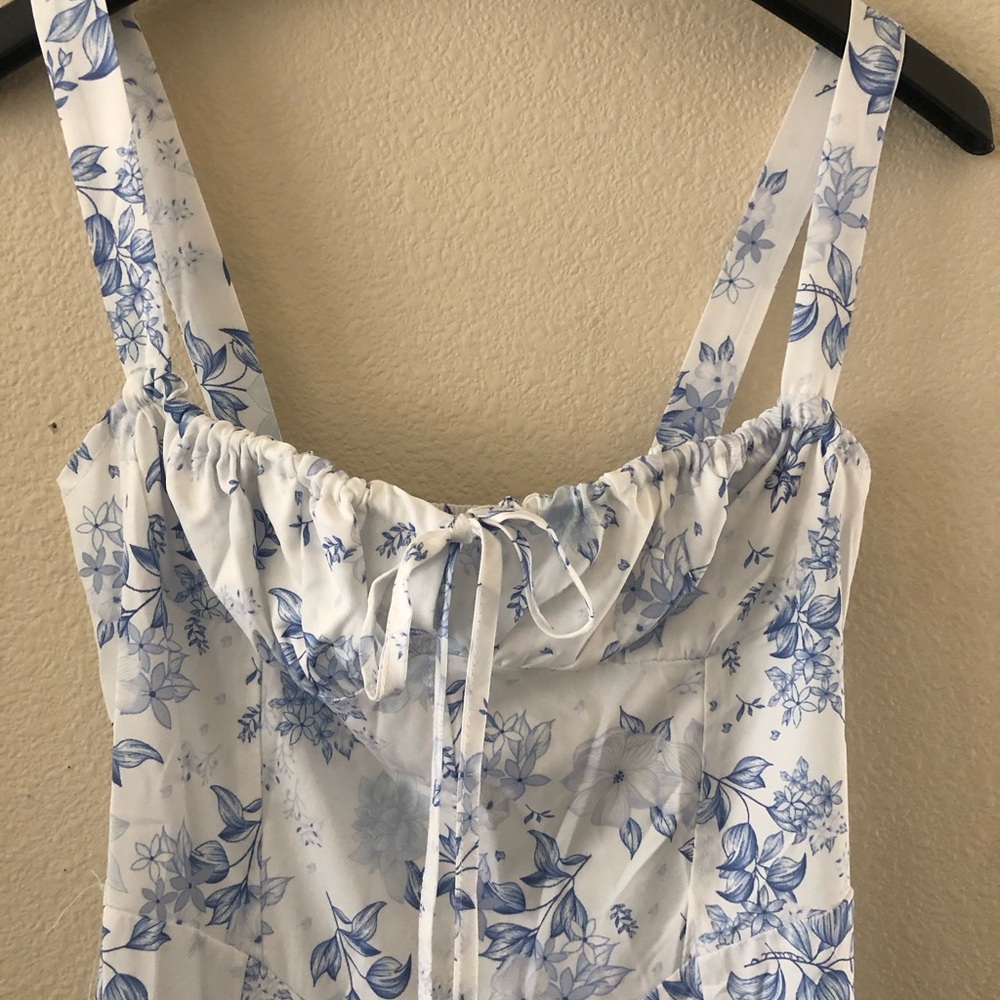 Blue Floral Summer Dress - Picture 7 of 9